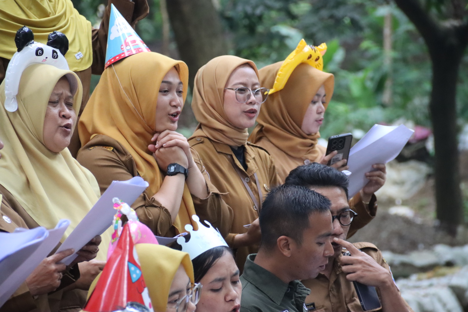 cimahi-bernyanyi-episode-2