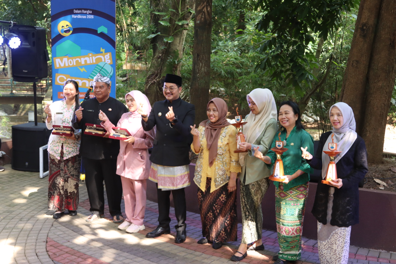 pemkot-cimahi-hadirkan-“morning-comedy”-dalam-peringatan-hari-pendidikan-nasional-2026