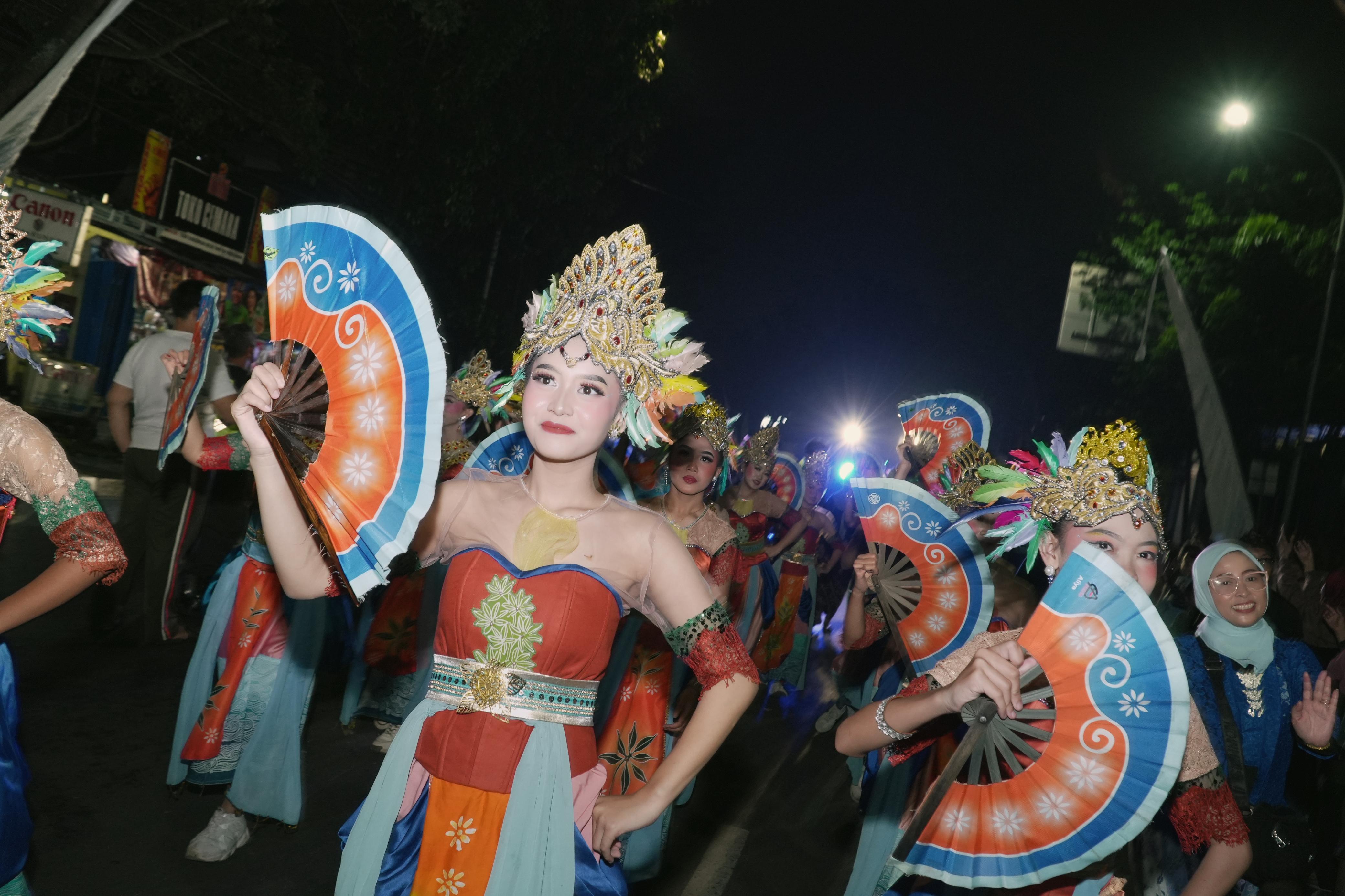 kota-cimahi-turut-semarakkan-kirab-budaya-milangkala-tatar-sunda-2026